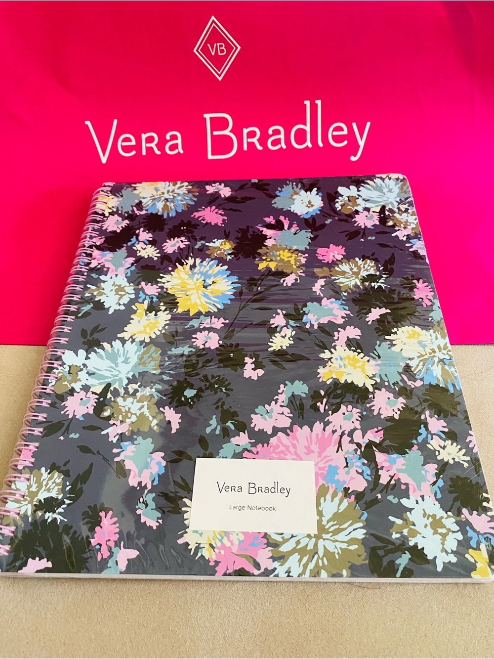 Vera Bradley Large Spiral Notebook NWT Chrysanthemum Crush. 160 pages
